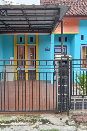 Rumah Perum Griya Raharja Blok D1